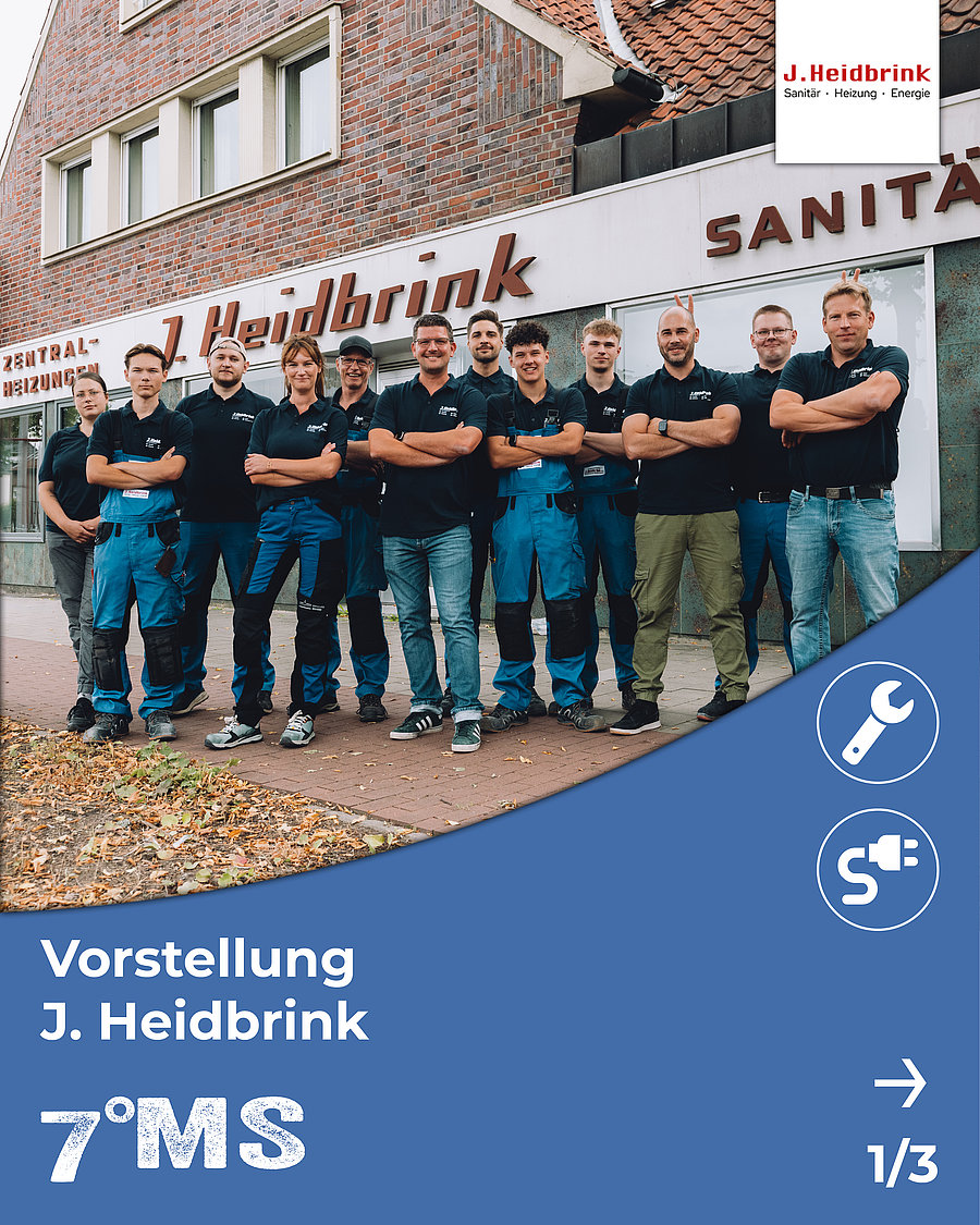 Gruppenfoto des Teams von J. Heidbrink, einem Sanitärunternehmen. Die Männer stehen in Arbeitskleidung vor dem Firmengebäude und posieren lächelnd. Im Hintergrund ist das Logo des Unternehmens sichtbar, das Dienstleistungen im Bereich Sanitär, Heizung und Energie anbietet.
